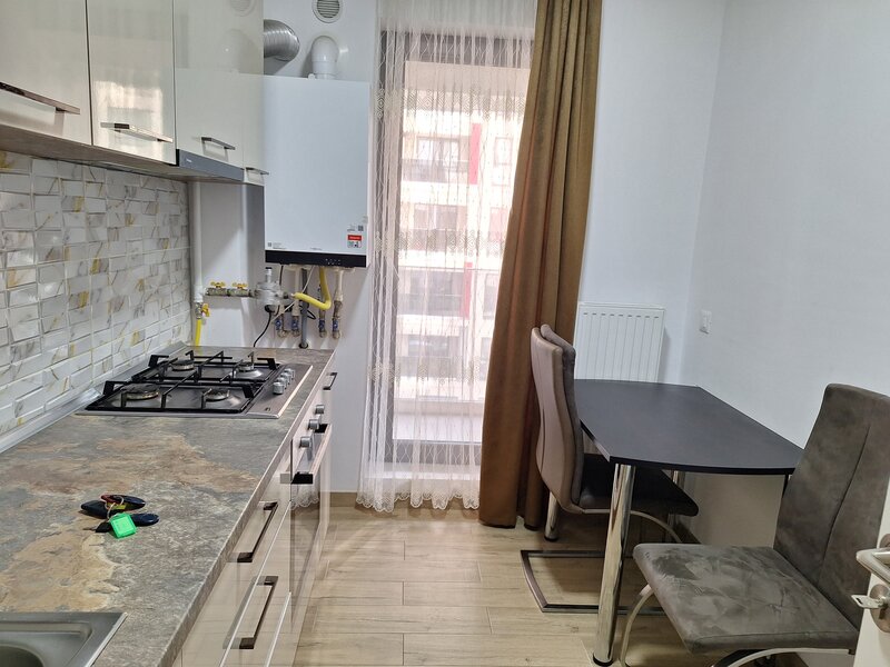 Drumul Taberei, Plaza Exigent langa Afi Cotroceni.